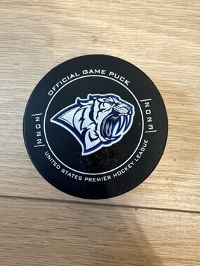 Nashville Predators Throwback NHL Official Hockey Game Puck 2022-2023